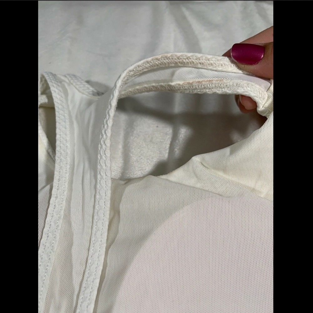 NWD‎ $105 Koral Loma Sports Bra in White [SZ Large ] - Picture 7 of 8